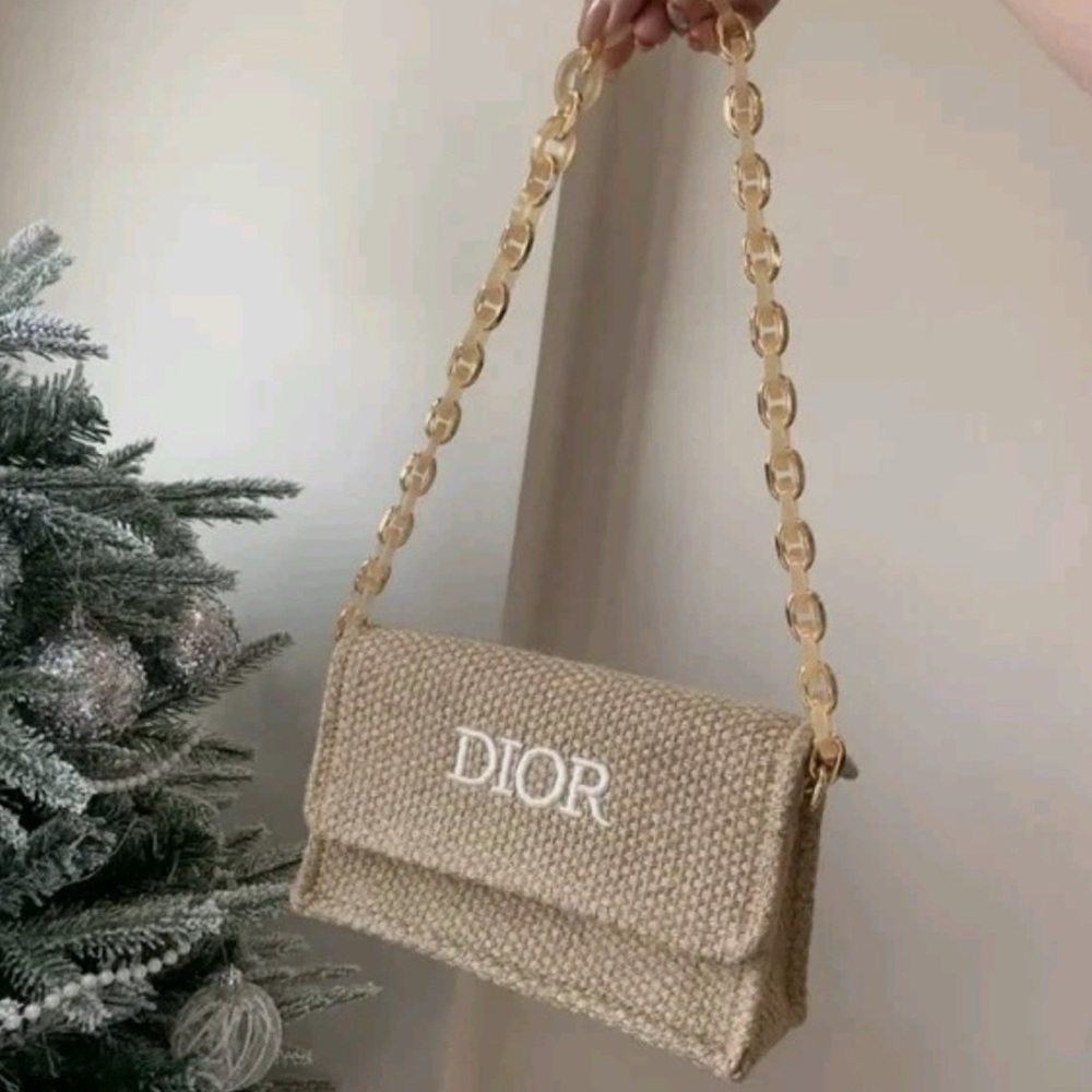 Dior VIP Raffia Bag - Picture 2 of 10